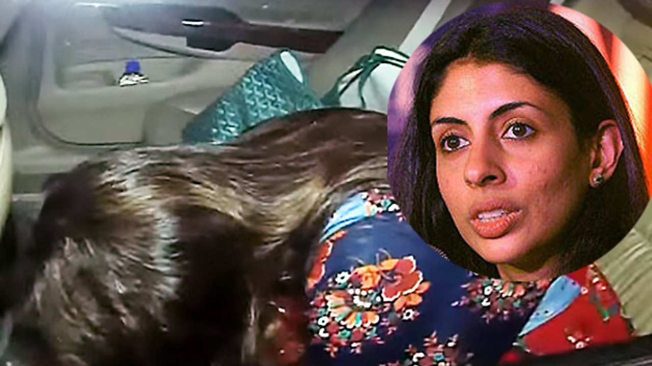 Amitabh Bachchan's Daughter Shweta Weirdly Hides Under Car Seat | Bollywood Buzz