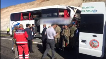 Elazığ'da Otobüs Kazası: 1 Ölü, 30 Yaralı