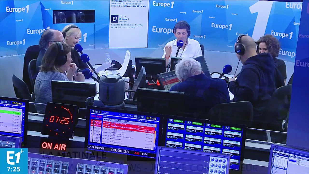 Berlusconi : "Tu prends 500 euros en liquide dans la statue et après tu files au lycée"