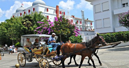 Büyükada Mekanlarında Ekmeğin Fiyatı 20 Lira