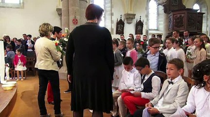 Première communion en l'église St Christophe de Chauché