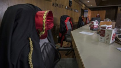 14 Yaşında FETÖ'yle Tanışan Sümeyye,  24 Yaşında Hakim Oldu