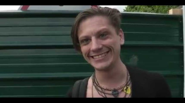 Johnny Depp : Un fan de Pirates des Caraïbes fait le buzz dans Quotidien (Vidéo)