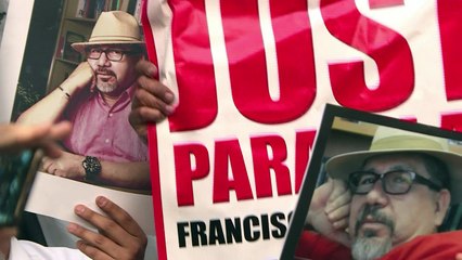 Con reclamos de justicia, despiden al periodista mexicano Valdez