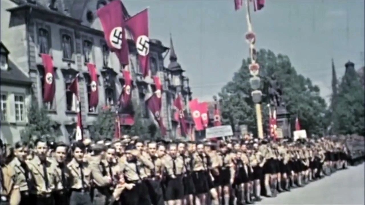 Auf, hebt unsre Fahnen [ナチス党歌] さあ我らの旗を揚げよ
