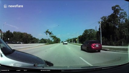 U-turn fail causes crash on US highway