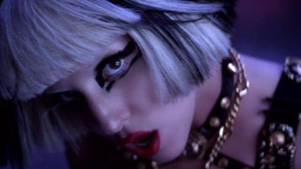 Lady Gaga - The Edge Of Glory