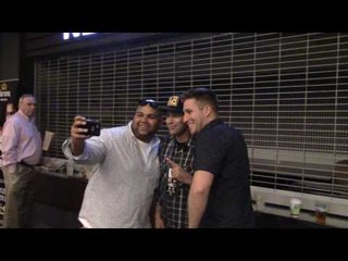 fans in ny meet elie seckbach EsNews Boxing