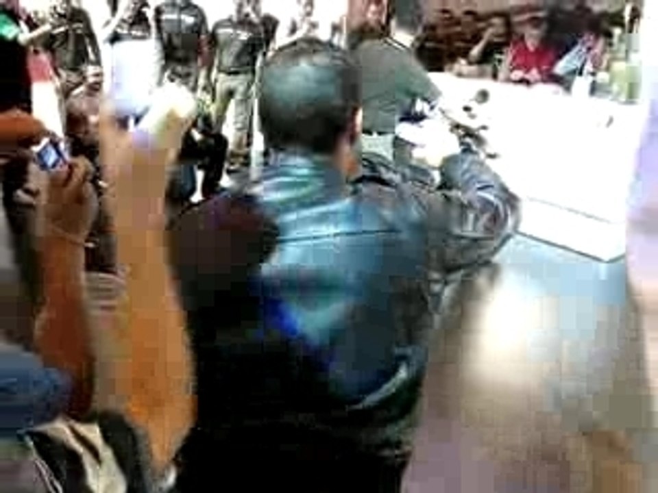 Ruptures échappement libre, bmw K1200R, mondial 2007