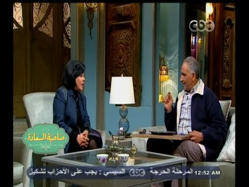 #صاحبة السعادة | شاهد ماذا أهدى خالد حافظ نقاش المعادن لصاحبة السعادة إسعاد يونس