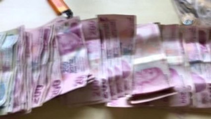 Dilencinin Üzerinden 14 Bin TL Çıktı