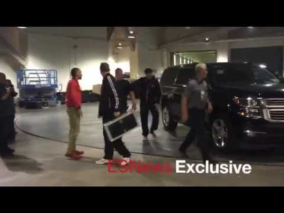 Exclusive: Keith Thurman Arriving to the Barclays Center !!