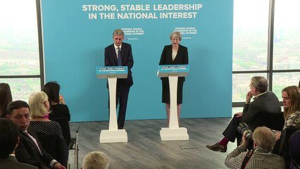 Londres seguirá compartiendo información secreta con Trump