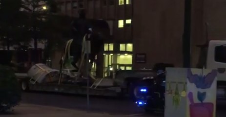 Confederate Equestrian Statue Driven Away on Back of Truck