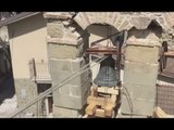Tufo di Arquata del Tronto (AP) - Terremoto, recupero campane della chiesa (17.05.17)