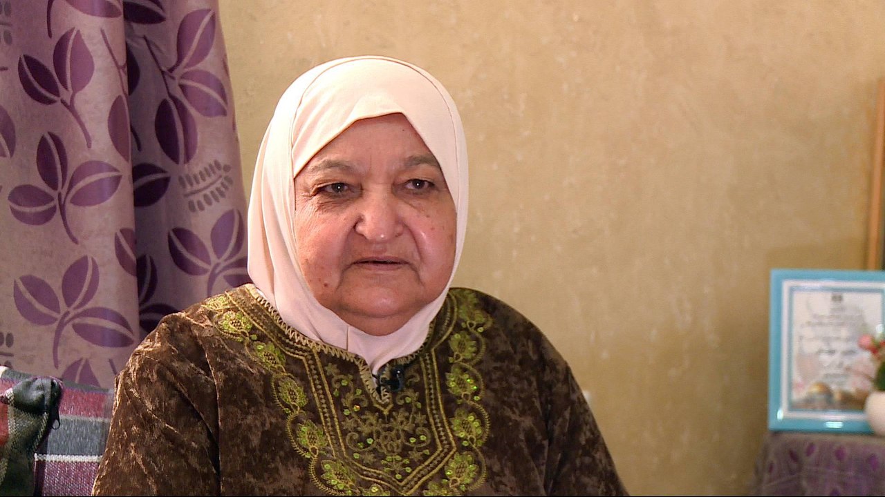 Families fear for Palestinian hunger-striking prisoners' lives