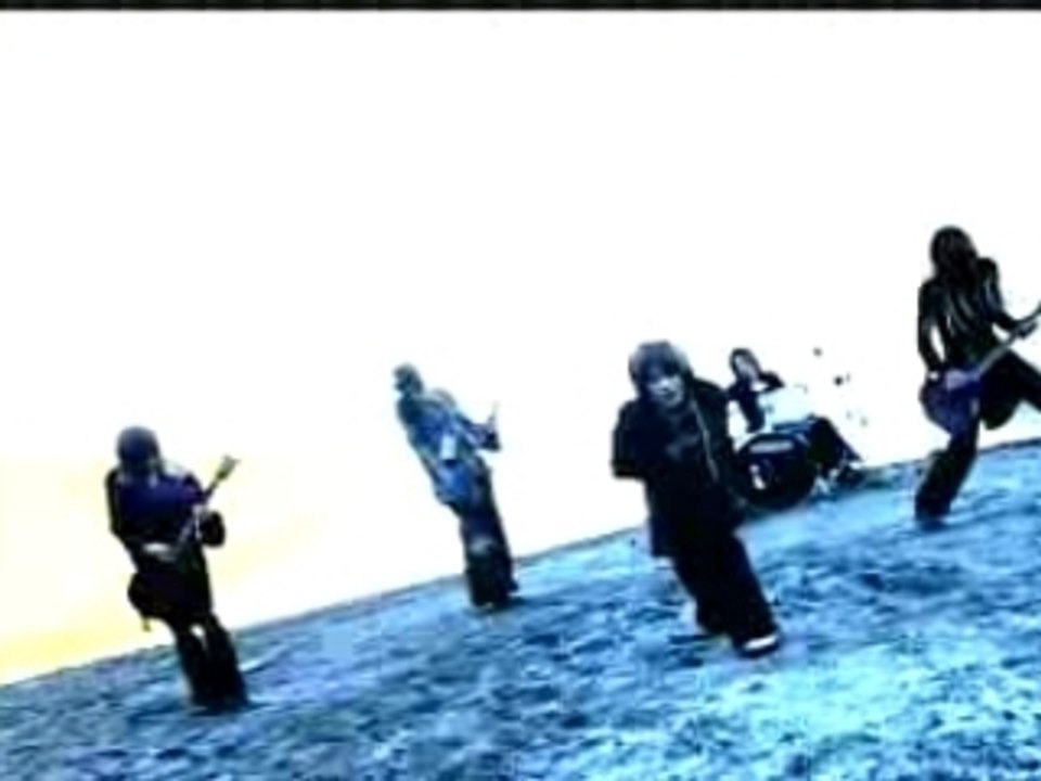 12012 - Shudder [PV]