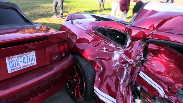 Compilation de crashs en voitures