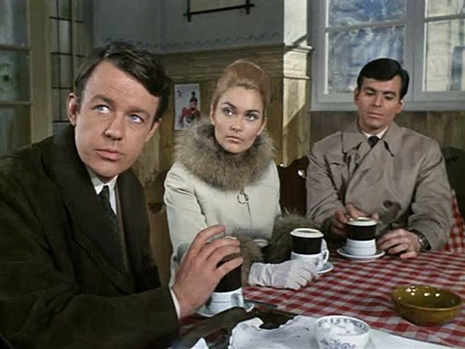 Los Invencibles de Nemesis   1x07 'Los Sobrevivientes' (Español Latinoamericano)[1]