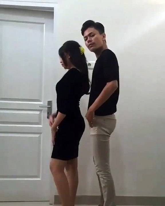 Couple Challenge Dance Naik Turun 2