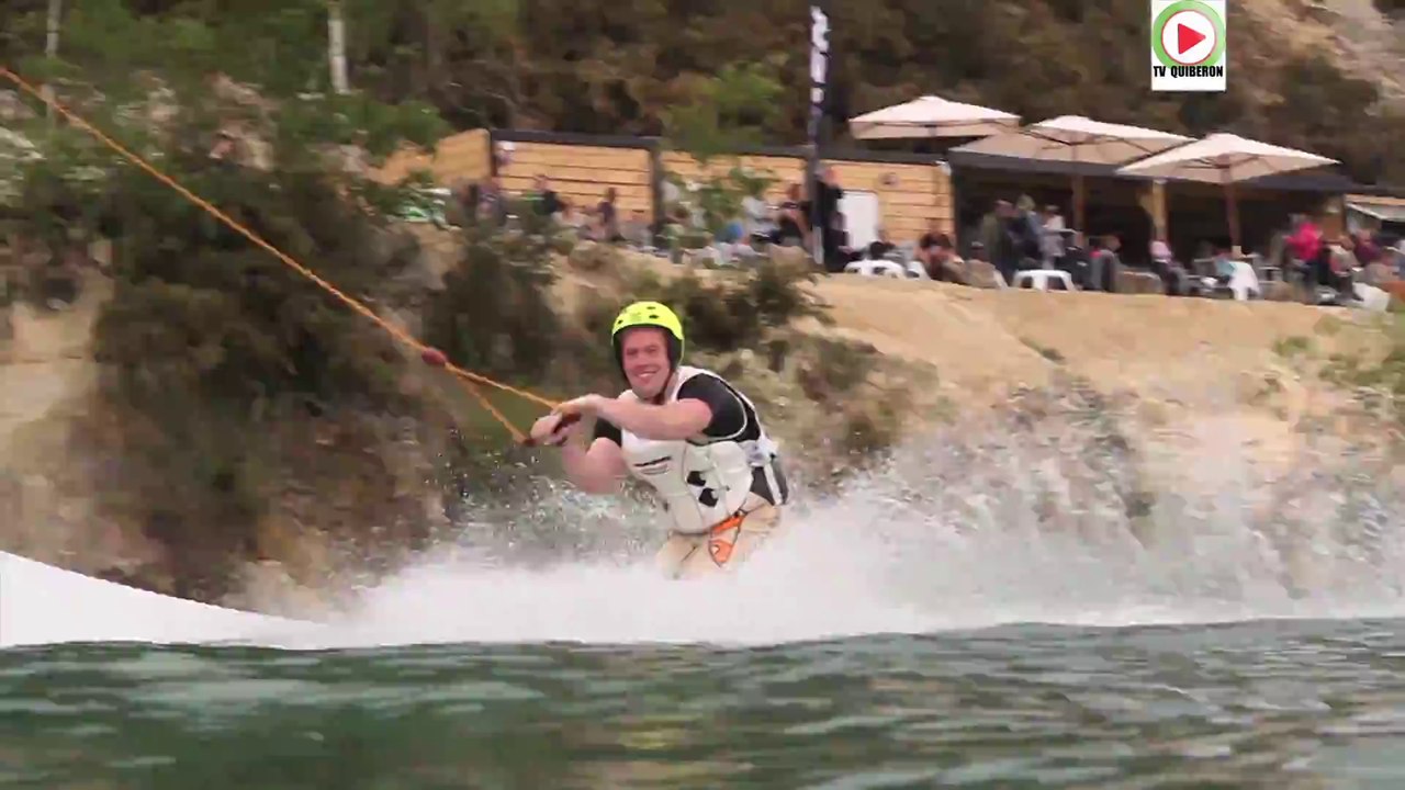 Le Téléski Nautique du Morbihan - Bretagne Télé
