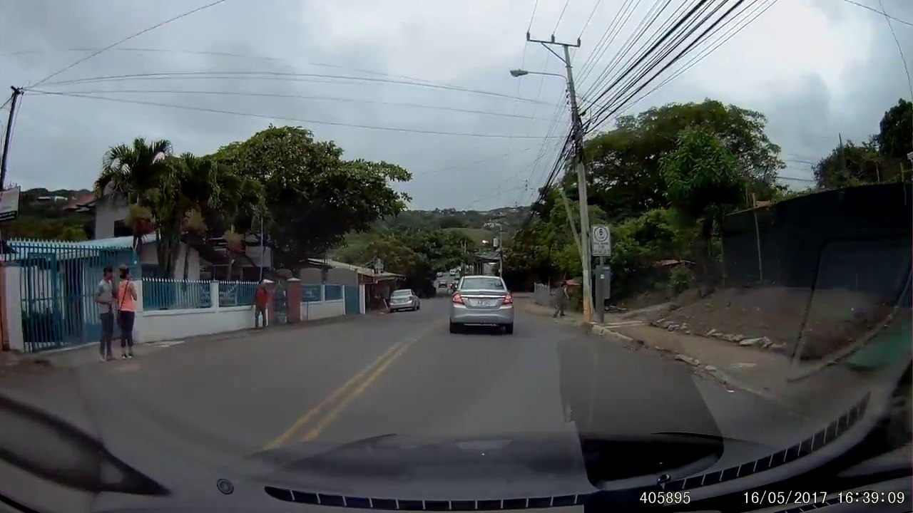 Meilleure figure en BMX : il s'explose sur le sol !