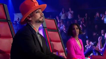 Brooke Schubert performs  Taking Chances    The Voice Australia 2017