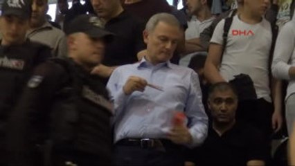 Yakın Doğu Üniversitesi Kupasını Aldı