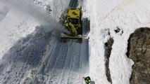 Hautes-Alpes : déneigement du Col du Galibier by drone