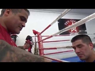 brandon rios reaction to TALE OF THE TAPE him vs victor ortiz EsNews Boxing