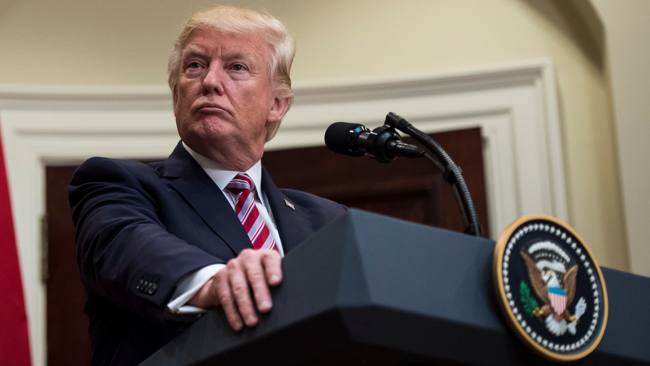 Trump calls special counsel a 'witch hunt,' as Washington weighs in on Mueller appointment