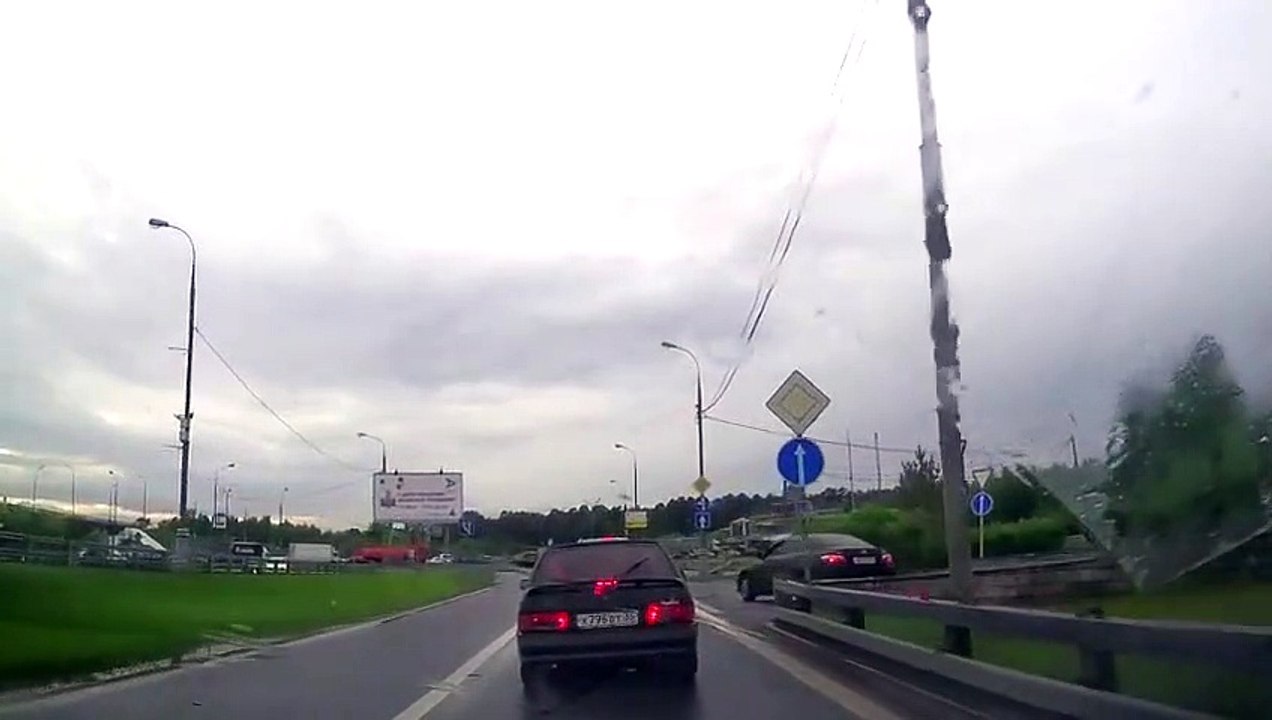 Conductores rusos lo arreglan todo a puñetazos salvo en este caso