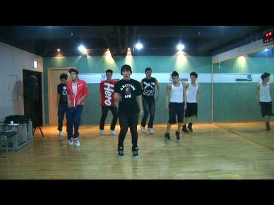 [Undisclosed clip] 2PM Practicing the "I Hate You(니가 밉다)" Performance