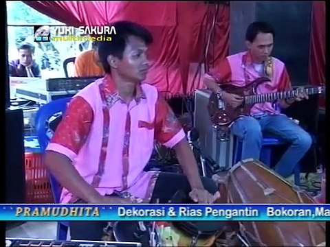 Cintaku Kandas Di Ujung Pacitan (Dangdut Koplo) - Erni - NEW KHARISMA