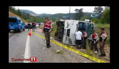 Denizli yolunda otobüs devrildi: 16 yaralı