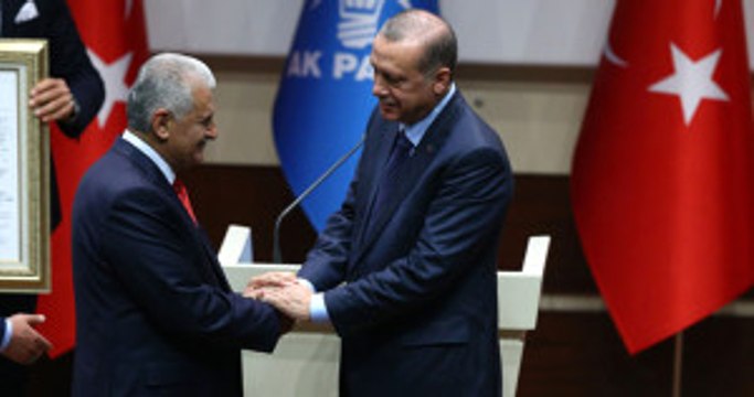 AK Parti'de Tüzüğe Binali Yıldırım Ayarı: Genel Başkan Vekilliği Geliyor