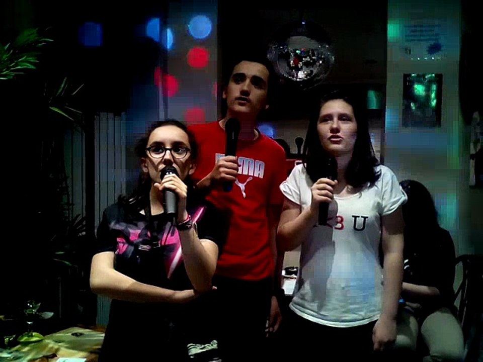 Adeline, Mathieu et Alicia interprètent "Le chemin" de Kyo