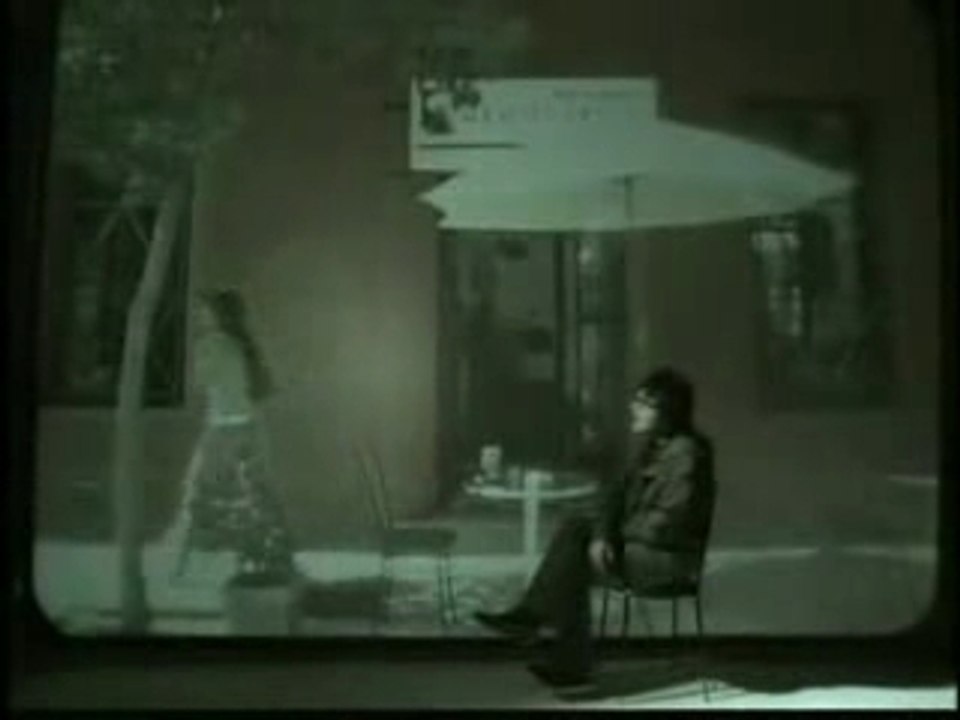 Llueve sobre la ciudad (Los Bunkers)