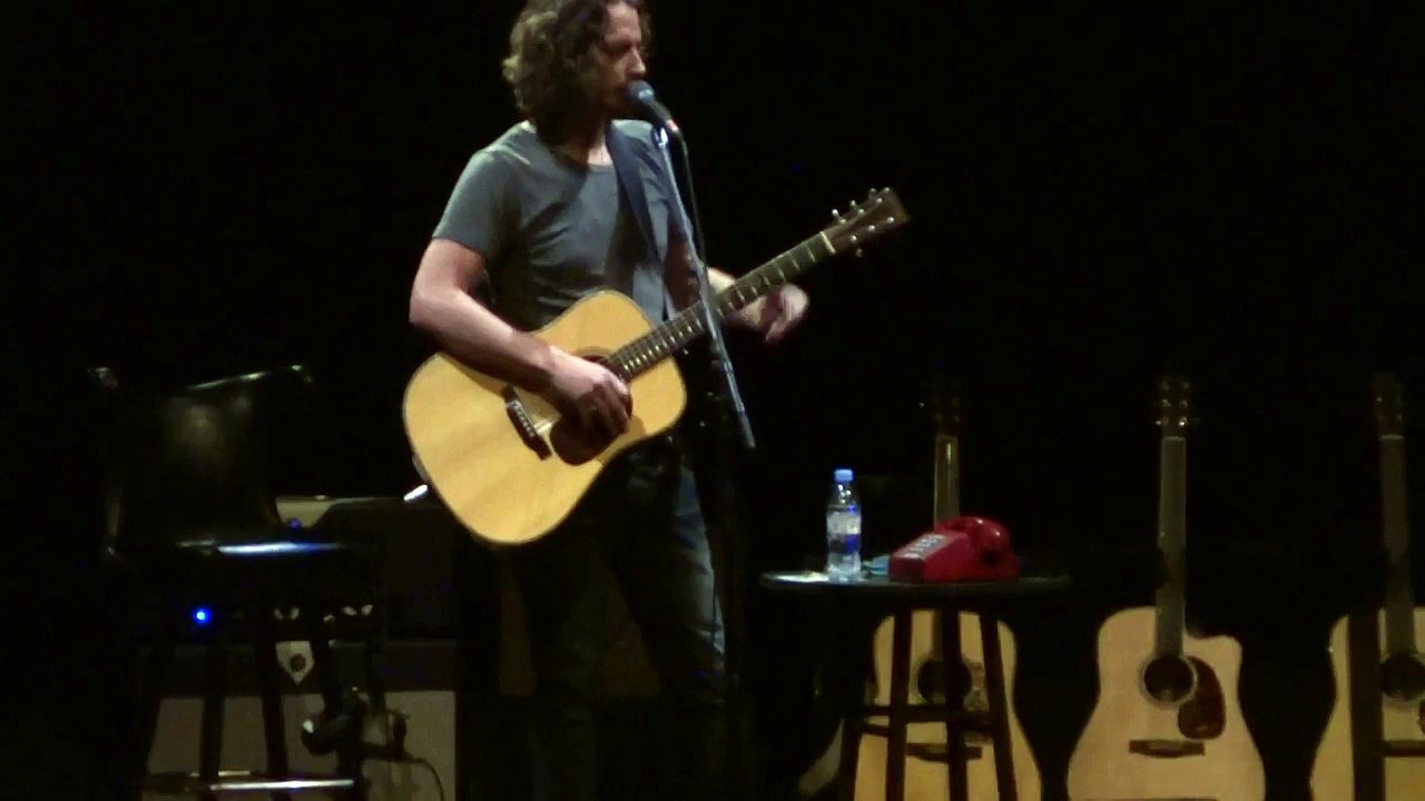 One (U2 Music with Metallica Lyrics) Chris Cornell@Santander Arts Center Reading
