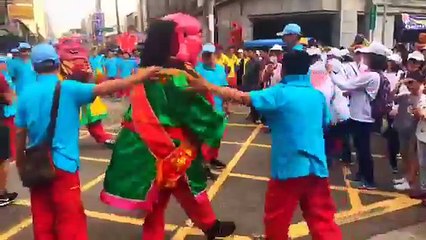 大甲鎮瀾宮    台北聖鳳宮 大甲媽祖聯誼會 歲次丁酉年往大甲鎮瀾宮謁祖進香08042017