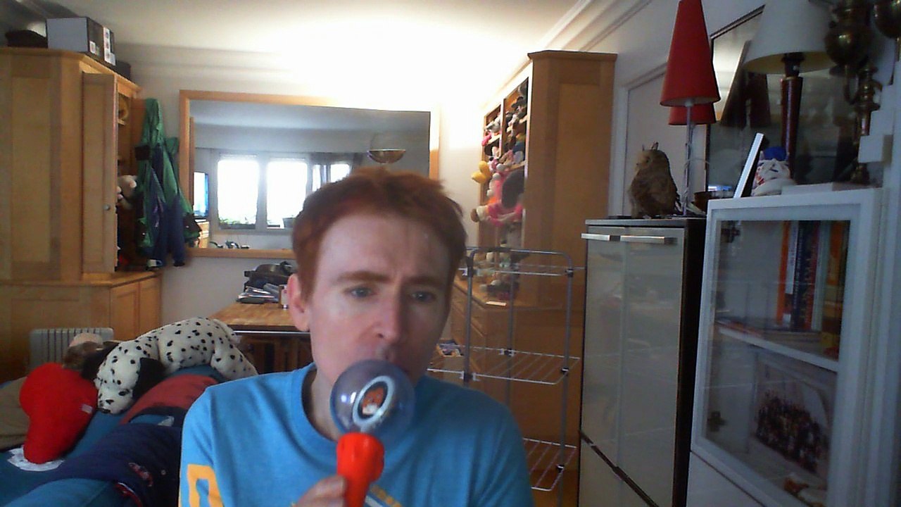 Wiwi égratigne "l'orage" de Dick Annegarn