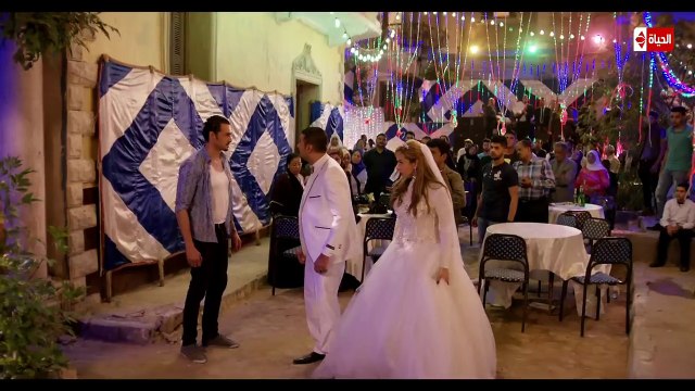 نهاية البلطجي ' عبده الفتوة ' ... عبده الفتوة يتعرض للضرب علي يد سامح ... مسلسل طعم الحياة