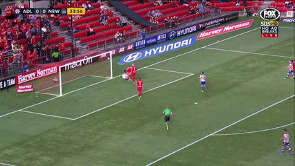 John Hall crashes into goalpost, Adelaide United v Newcastle Jets