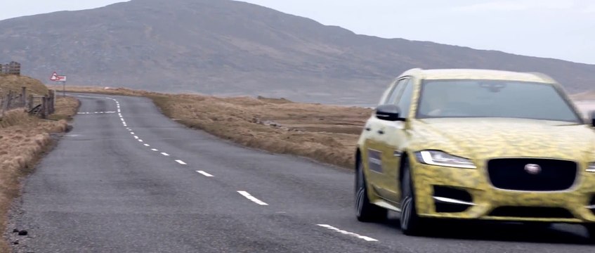 New Jaguar XF Sportbrake begins journey to Wimbledon