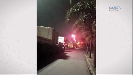 BR101 é fechada e gera fila de caminhões durante a noite