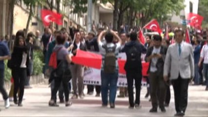 Aü Cebeci Kampüsü'nde "Atatürk ve Bayrak" Yürüyüşü