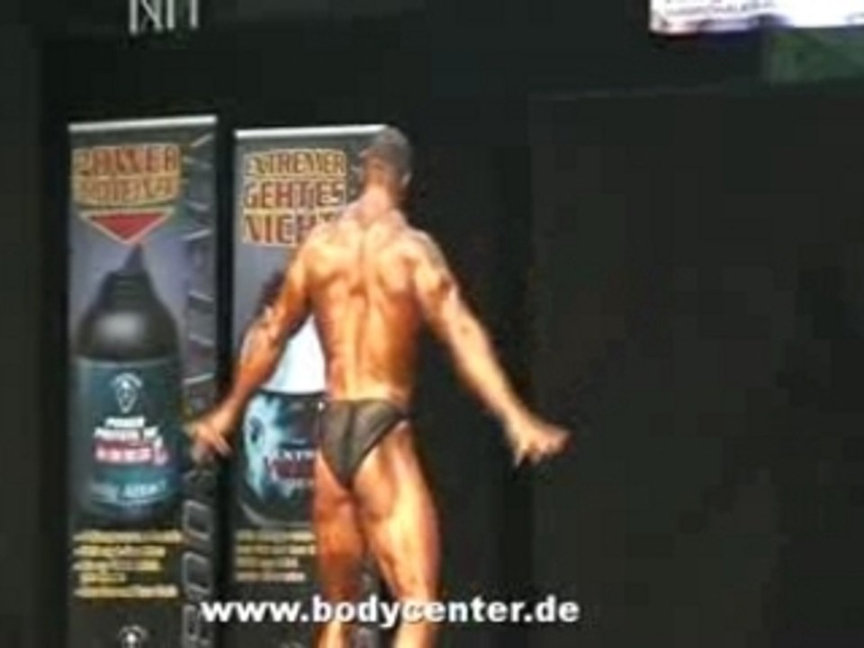 Bodybuilder Erich Beil - Posing Kür 'Athletics Berlin 07'