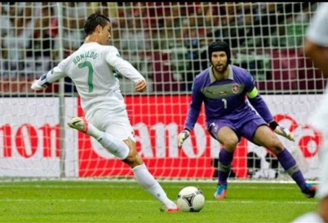 Cristiano Ronaldo vs Best Goalkeepers in the World ● HD
