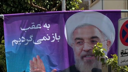 الاقتصاد محور بارز في شعارات مرشحي الانتخابات الإيرانية