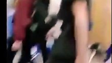 Vítima deixa agressor a dormir no corredor da escola - Vídeo Dailymotion